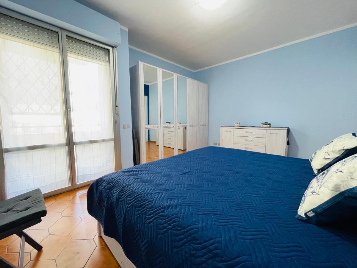 Stefano'S Guests House: 2 Bedrooms & Parking In Viareggio Extérieur photo
